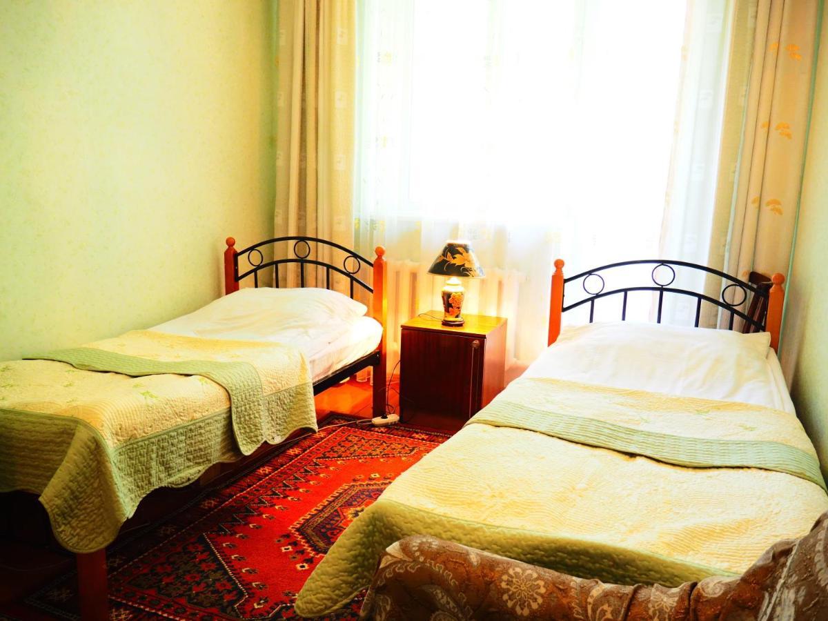 Baktygul Guesthouse Naryn 外观 照片