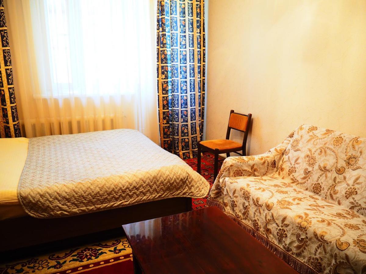 Baktygul Guesthouse Naryn 外观 照片